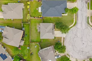 13212 High Sierra St, Manor, TX 78653 - Photo 6