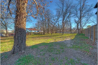411 Hackberry Lane, Austin, TX 78753 - Photo 16