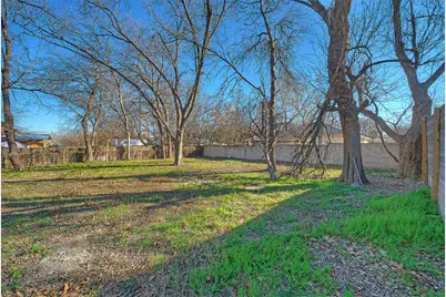 411 Hackberry Lane, Austin, TX 78753 - Photo 14