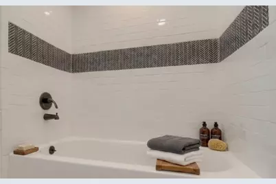 1102 Clayton Lane, Austin, TX 78723 - Photo 20