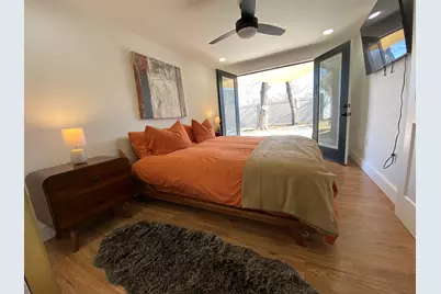 1102 Clayton Lane, Austin, TX 78723 - Photo 16