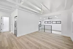 11013 Travis Dr, Jonestown, TX 78645 - Photo 6