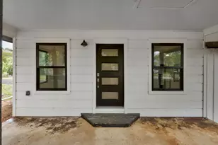 11013 Travis Dr, Jonestown, TX 78645 - Photo 4