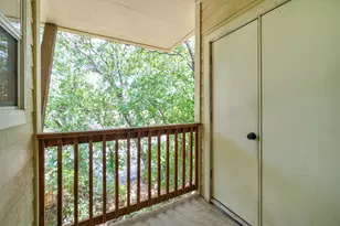 1402 Parker Ln, Austin, TX 78741 - Photo 22