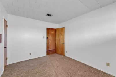 1243 North Jefferson Highway, La Grange, TX 78945 - Photo 16