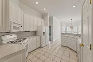 109 Riverview Dr, Georgetown, TX 78628 - Photo 18