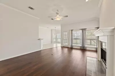 109 Riverview Drive, Georgetown, TX 78628 - Photo 10