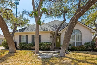 109 Riverview Drive, Georgetown, TX 78628 - Photo 4