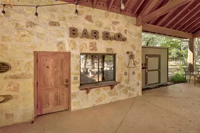 18905 Leisure Lane, Jonestown, TX 78645 - Photo 14