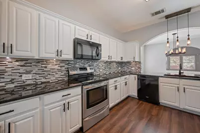 11814 Bastrop Street, Manor, TX 78653 - Photo 4