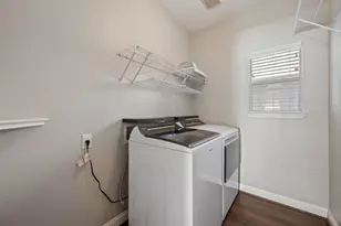 11814 Bastrop St, Manor, TX 78653 - Photo 22