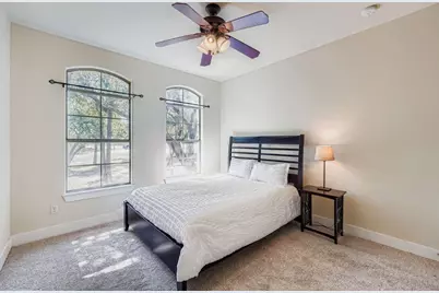 100 Quarry Springs Drive, San Marcos, TX 78666 - Photo 20