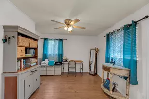 928 Moccasin Trail, La Grange, TX 78945 - Photo 22