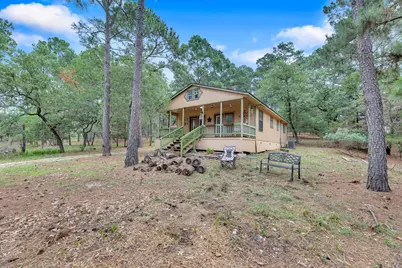 928 Moccasin Trail, La Grange, TX 78945 - Photo 2