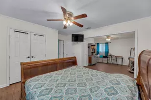 928 Moccasin Trail, La Grange, TX 78945 - Photo 26