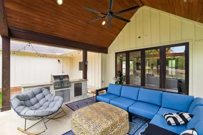 270 Rambling Oaks Drive, Wimberley, TX 78676 - Photo 20