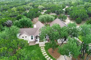 270 Rambling Oaks Dr, Wimberley, TX 78676 - Photo 38