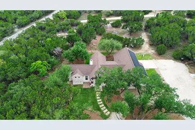 270 Rambling Oaks Drive, Wimberley, TX 78676 - Photo 32