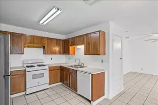 904 Montopolis Dr, Austin, TX 78741 - Photo 12