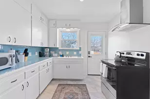 614 Highland Ave, Austin, TX 78703 - Photo 12