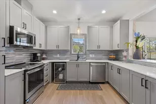 376 Alta Vista Dr, Bastrop, TX 78602 - Photo 10