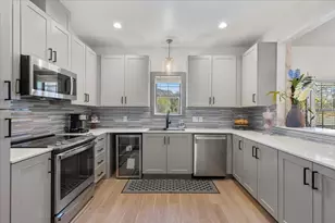 376 Alta Vista Dr, Bastrop, TX 78602 - Photo 10