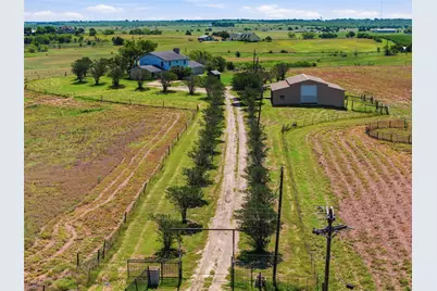 1151 County Road 458, Coupland, TX 78615 - Photo 1
