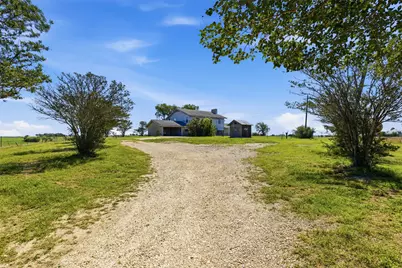 1151 County Road 458, Coupland, TX 78615 - Photo 12