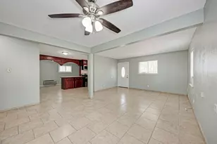 4701 Bandera Rd, Austin, TX 78721 - Photo 10