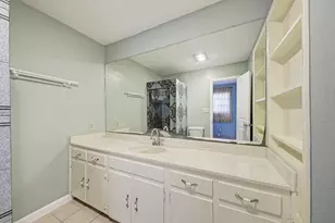 4701 Bandera Rd, Austin, TX 78721 - Photo 26