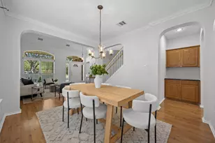 2633 Bolton St, Austin, TX 78748 - Photo 10