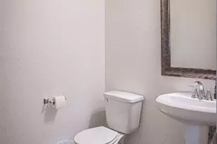 523 Dakota Crk, New Braunfels, TX 78130 - Photo 16