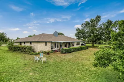 1931 Rowe Loop, Pflugerville, TX 78660 - Photo 32