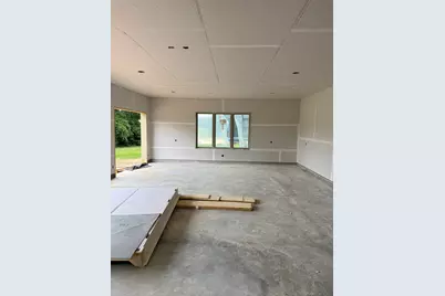 204 Rolling Oaks Drive, Hockley, TX 77447 - Photo 16