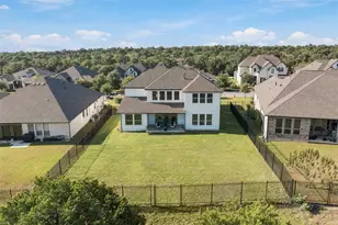 1222 Jacksdaw Dr, Austin, TX 78737 - Photo 36