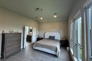 2004 Stirling St, Leander, TX 78641 - Photo 8