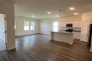 341 Sieders St St, Taylor, TX 76574 - Photo 4