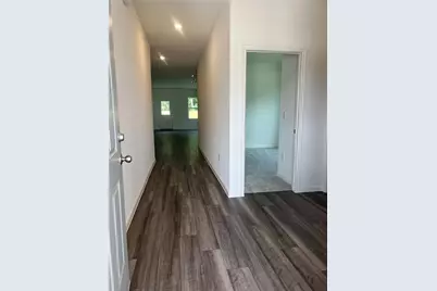 341 Sieders St. Street, Taylor, TX 76574 - Photo 2