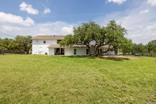 701 Oakwood Ln, Dripping Springs, TX 78620 - Photo 32