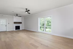 701 Oakwood Ln, Dripping Springs, TX 78620 - Photo 24