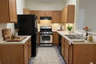14001 Cambourne Dr, Pflugerville, TX 78660 - Photo 8