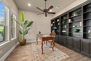 204 Wilderness Trl, Georgetown, TX 78633 - Photo 10