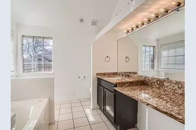811 Canyon Bend Road, Pflugerville, TX 78660 - Photo 6
