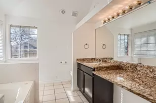 811 Canyon Bend Rd, Pflugerville, TX 78660 - Photo 6