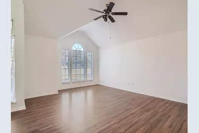 811 Canyon Bend Road, Pflugerville, TX 78660 - Photo 2