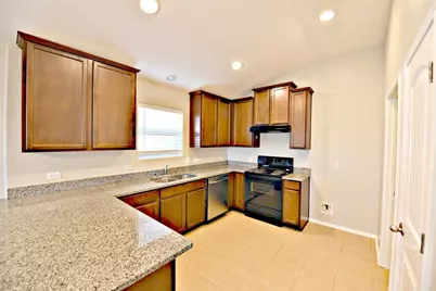 17708 Bridgefarmer Boulevard, Pflugerville, TX 78660 - Photo 6