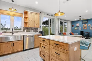 177 Kipahulu Dr, Bastrop, TX 78602 - Photo 10