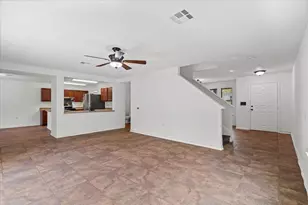 4600 Cottonwood St, Austin, TX 78744 - Photo 6