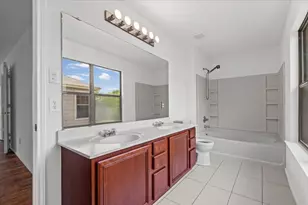 4600 Cottonwood St, Austin, TX 78744 - Photo 18