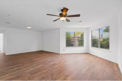 4600 Cottonwood Street, Austin, TX 78744 - Photo 16